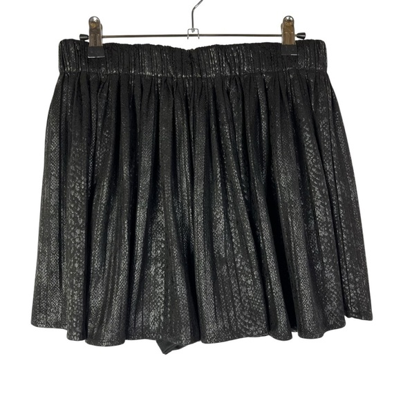 Versona Black Faux Snake Leather Mini Skort S - Picture 1 of 4